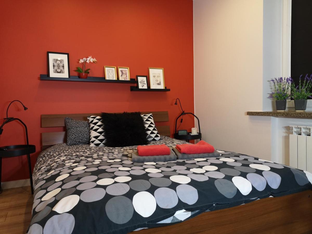 Red Rose Apartament -Parking -Taras- Faktura Vat Кельце Экстерьер фото